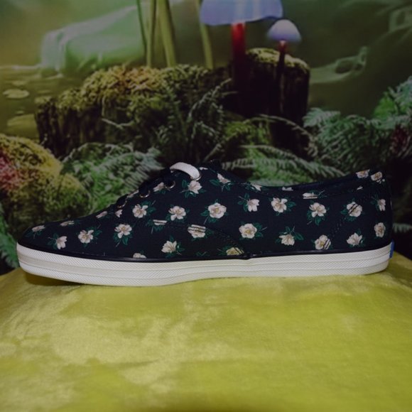 Draper James X Keds Navy Magnolia Sneaker 8 - Picture 7 of 10